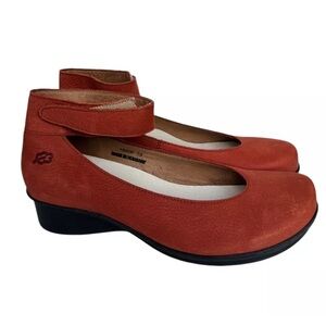 Loints Of Halland Sydney Orange Suede Mary Jane Ankle Strap Clogs Sz 9